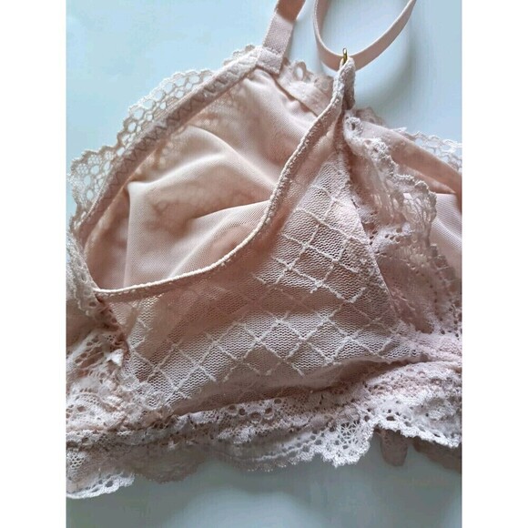 Aerie Wireless Triangle Bralette Bra Size Large Lacey Adjustable Fairy Soft Girl - Picture 6 of 8